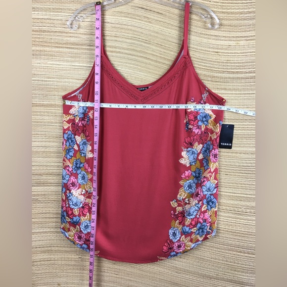 NWT Torrid Ava Stretch Challis With Lace Trim Cami Size 2 or 2X (18-20) - Picture 10 of 10